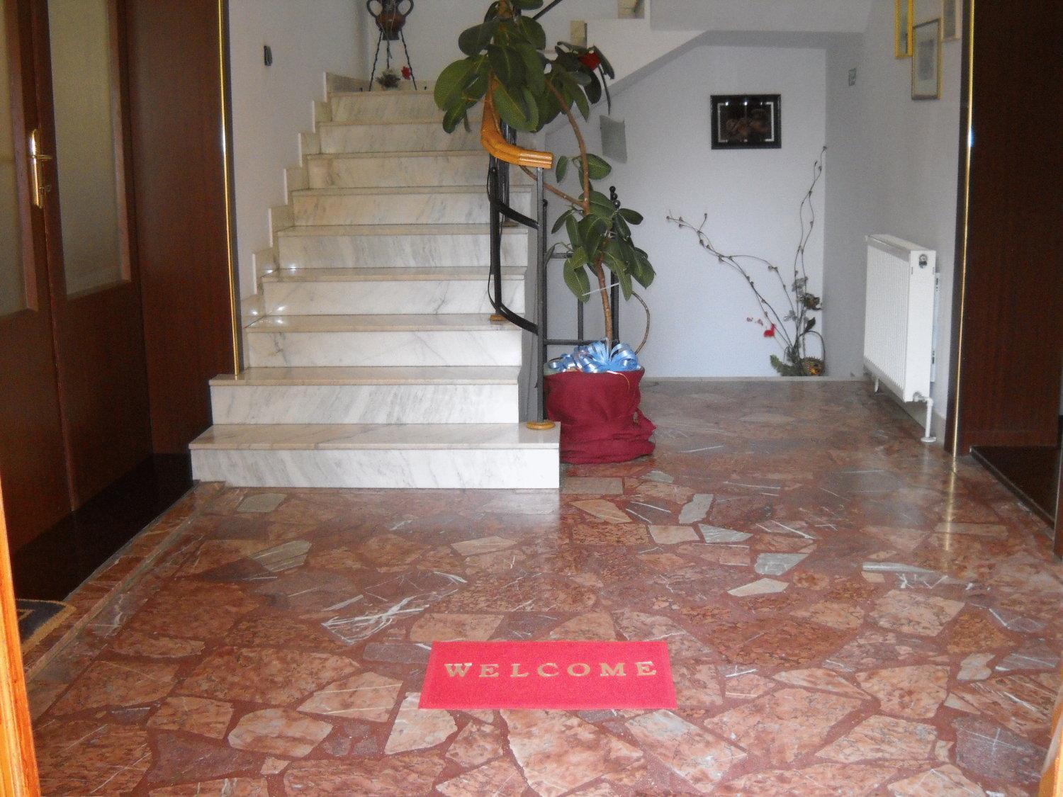 Pension La Noblesse Bucarest Exterior foto